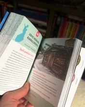 Lataa kuva Galleria-katseluun, Kansallispuistot – Bongarin käsikirja